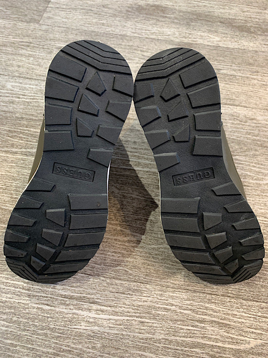 Guess UK 8 Snow Boots 